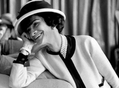 Coco Chanel © Από το διαφημιστικό booklet για το άρωμα Chanel No5 (1993)