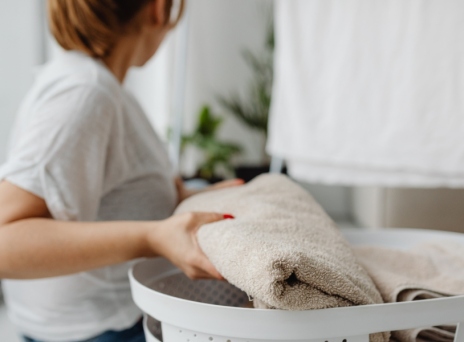 Πόσο συχνά θα πρέπει να πλένουμε τα ρούχα μας; 