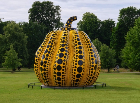 κολοκύθα Yayoi Kusama 