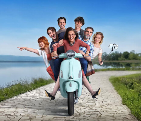 Athens Voice Choice 2025: Ψήφισε τα βραβεία της χρονιάς για θέατρο, σινεμά, τηλεόραση, τέχνη, βιβλίο