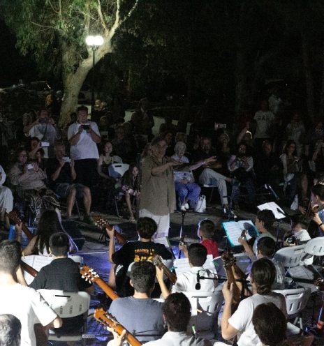 MuSifanto: Μουσική και διακοπές στην όμορφη Σίφνο