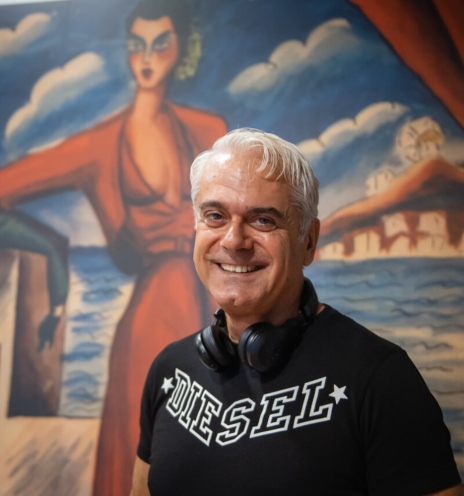 © Θανάσης Καρατζάς