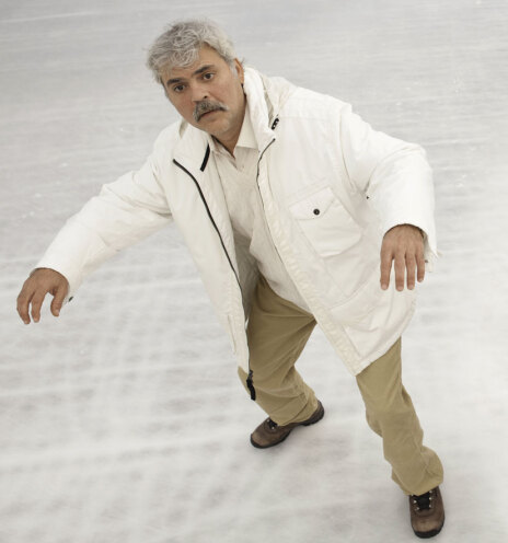 Νίκος Καραθάνος