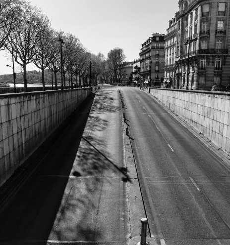 Ο Νίκος Αλιάγας στέλνει γράμμα και φωτογραφίες από το Παρίσι 