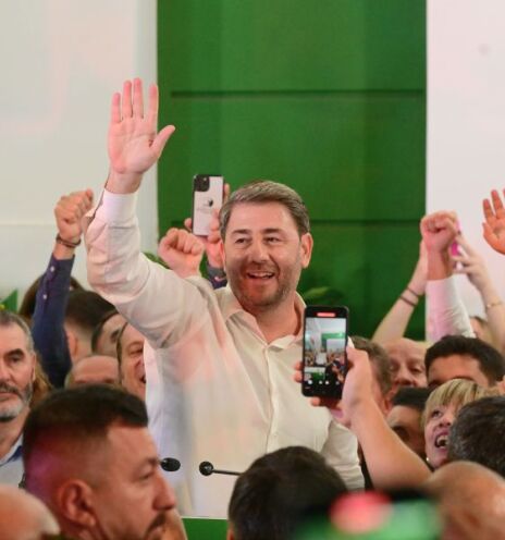 ΠΑΣΟΚ: Τραβάτε με κι ας κλαίω