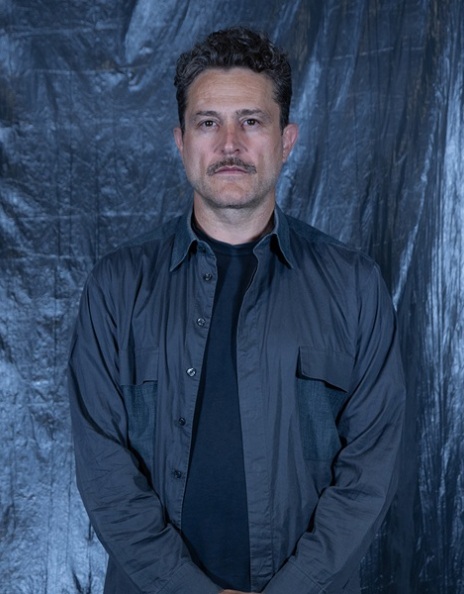 Ο Γιώργος Καραμίχος σκηνοθετεί τον «Ευγένιο» του Φρανκ Μακ Γκίνες στο Θέατρο Σημείο