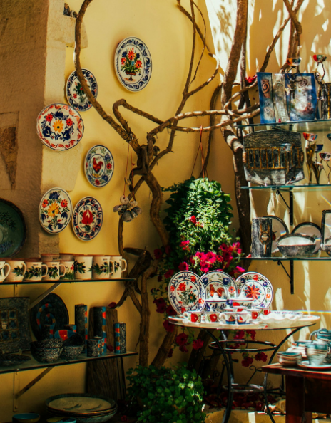 Shelf-ie Souvenir: Όταν τα σουβενίρ των διακοπών γίνονται κομμάτι του σπιτιού μας