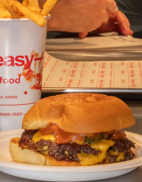 Το smash burger του Greasy Spoon