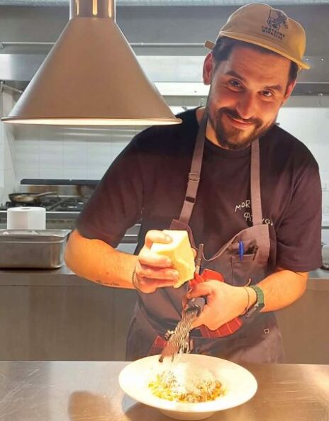 Το ολοκαίνουργιο More Φίλings στο Κουκάκι είναι ένα εστιατόριο για να περάσεις καλά