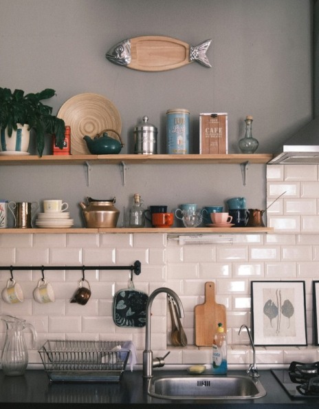 Κουζίνα χωρίς ανακαίνιση: 8 μικρές αλλαγές που την ανανεώνουν