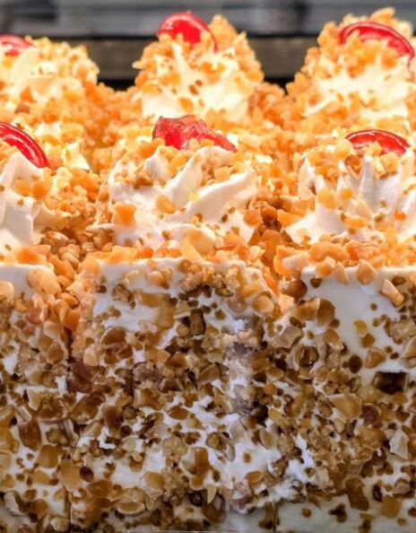 Ζαχαροπλαστείο Πανόραμα, Κυψέλη