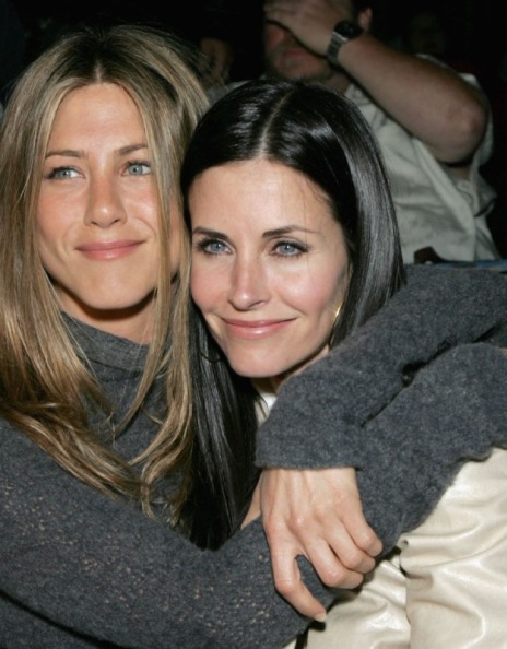 Διάσημες και αχώριστες: Οι πιο iconic γυναικείες φιλίες που ξεχώρισαν μέσα στα χρόνια