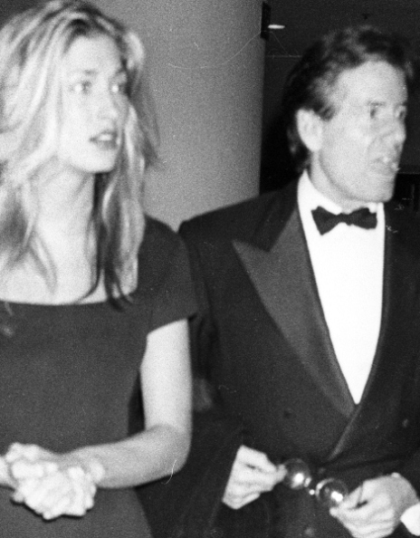 Αποκαλύψεις για το τέλος της καριέρας της Καρολίν Μπεσέτ 