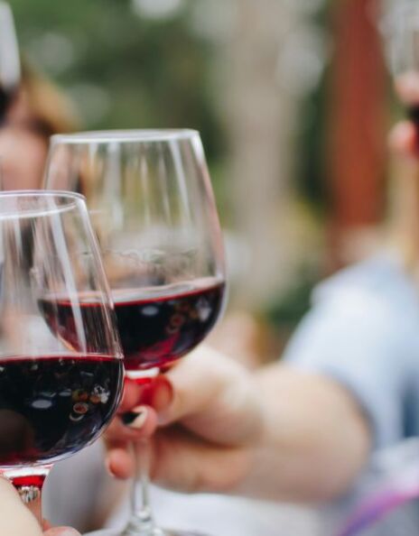 5 value for money ερυθρές ετικέτες για το πασχαλινό τραπέζι