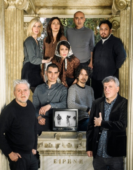 Πρώτες Φωτογραφίες από την «Ειρήνη» του Νίκου Καραθάνου και του Φοίβου Δεληβοριά