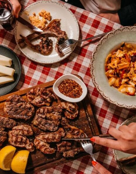 Παγκράτι, η γειτονιά των πολλών νόστιμων πειρασμών