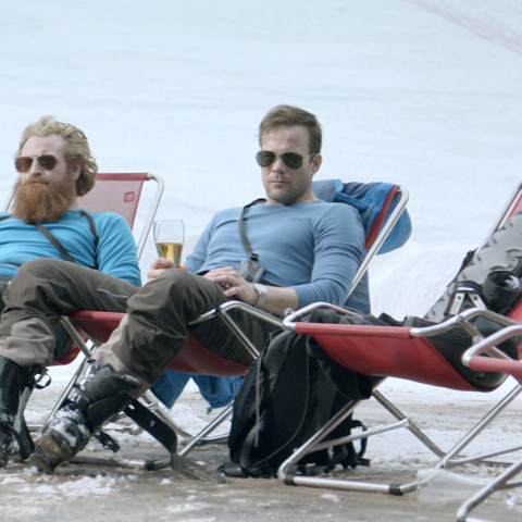  Αφιέρωμα Ρούμπεν Έστλουντ: Χρυσός Φοίνικας στο τετράγωνο στο Cinobo