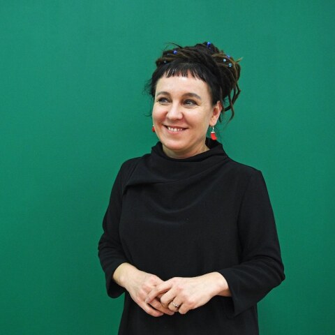 Διαβάσαμε το μυθιστόρημα «Οδήγησε το αλέτρι σου πάνω από τα οστά των νεκρών»