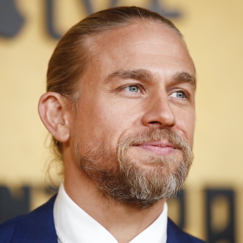 Τσάρλι Χάναμ: Γουστάρω να 'ναι αλήτης κι εγώ να 'μαι μαντάμ