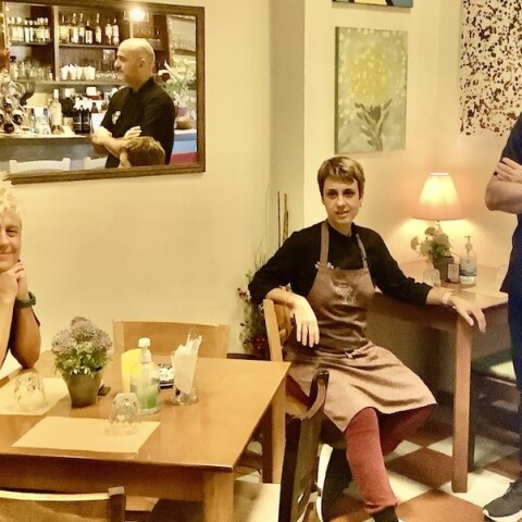 Δεσποινίς Μαργαρίτα: Ένα γαστροκαφενείο που ενώνει τη Θεσσαλονίκη με τη Μάνη