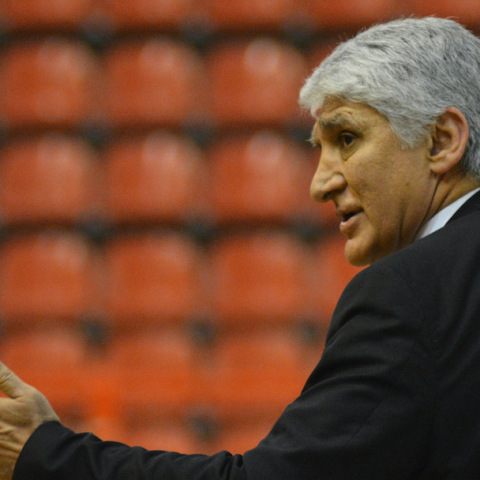 Παναγιώτης Γιαννάκης: Η ομιλία του σε εκδήλωση του Τμήματος Χημικών Μηχανικών στο Πανεπιστήμιο της Πάτρας.