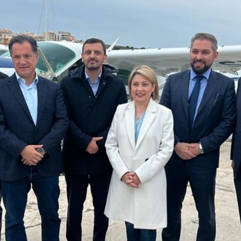 Πραγματοποιήθηκε η πρώτη δοκιμαστική πτήση με υδροπλάνο 