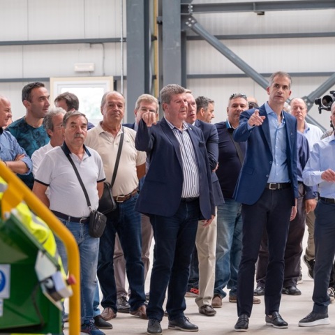 «Πυρά» Μπακογιάννη κατά Δούκα: Και άλλα ΚΑΛΠΗκα εγκαίνια μετά από έναν χρόνο