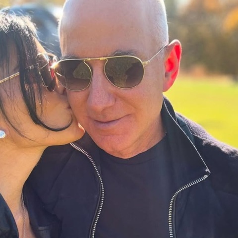 Οι Βενετσιάνοι έχουν διχαστεί για τα σχέδια φιλοξενίας του γάμου του Τζεφ Μπέζος