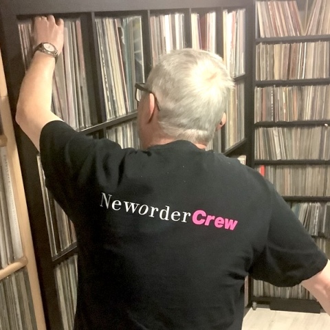 Ο Αυρήλιος Κουκούτσης του δισκοπωλείου Noise