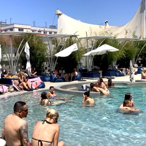 Imperial Pier Pool Lounge