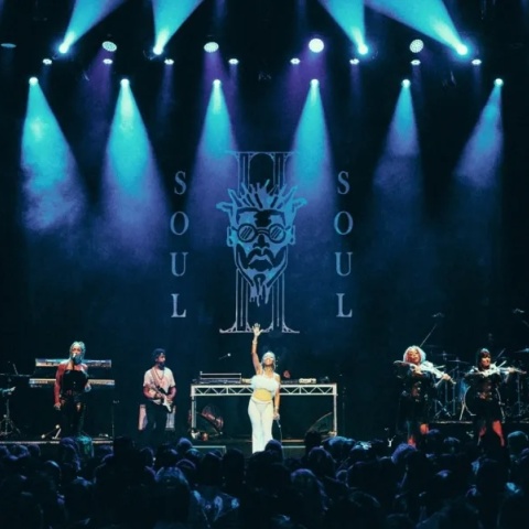 Soul II Soul © Simon Fazio