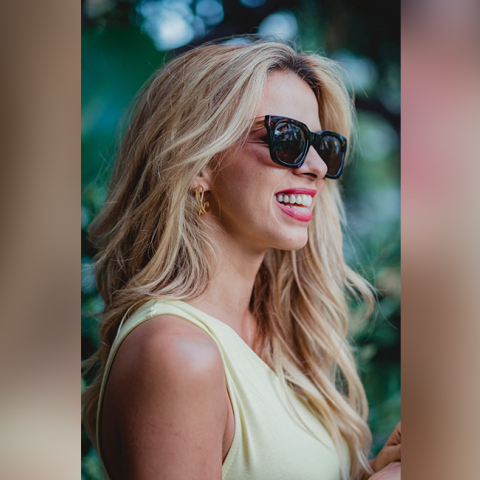 Η Τζένη Μελιτά. 