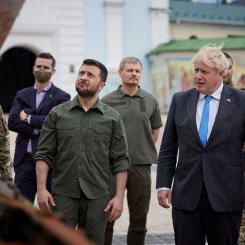Επικοινωνία Ζελένσκι με Τζόνσον: «Είσαι ήρωας, όλοι σε αγαπούν»