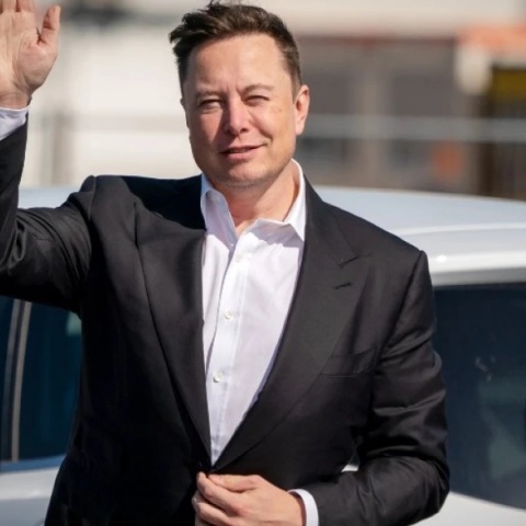 Έλον Μασκ: Διχασμός μετά την απόσυρση της προσφοράς για το Twitter