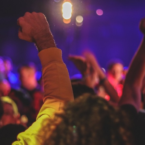 «Στοπ» Μπακογιάννη στη νυχτερινή μουσική: «Το Γκάζι δεν είναι Μύκονος»