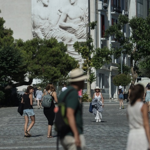 Κορωνοϊός - Τζανάκης: Τα συμπτώματα της μετάλλαξης Όμικρον 5