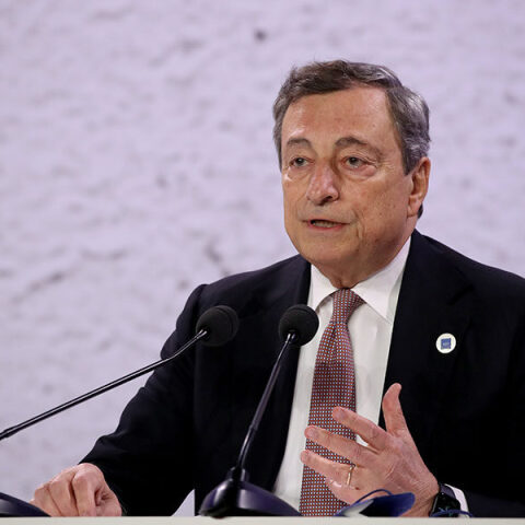 Έλαβε ψήφο εμπιστοσύνης ο Ντράγκι