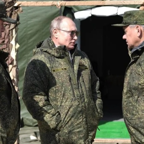 Politico: To «σχέδιο πείνας» του Πούτιν για να εκβιάσει την Ευρώπη