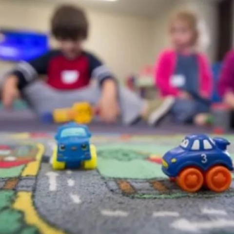 Αναρτήθηκαν οι προσωρινοί πίνακες για τους 26 βρεφονηπιακούς σταθμούς της ΔΥΠΑ 