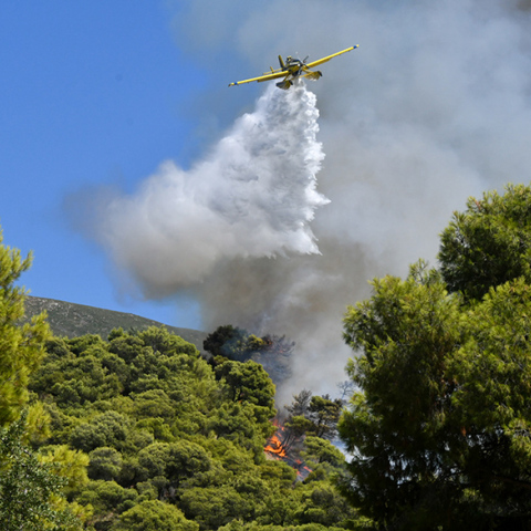 Καλύτερη η εικόνα στις φωτιές σε Πάτρα και Ρέθυμνο
