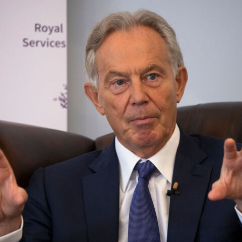 Τόνι Μπλερ: "Ο πόλεμος στην Ουκρανία δείχνει ότι η κυριαρχία της Δύσης φθάνει στο τέλος της"