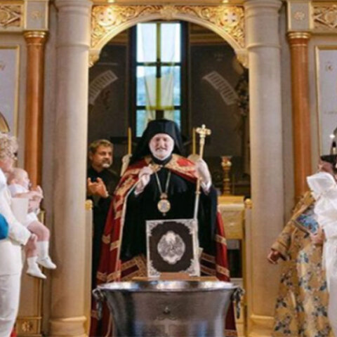 Βάπτιση - Αρχιεπίσκοπος Αμερικής Ελπιδοφόρος