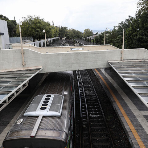Με προβλήματα η κυκλοφορία των συρμών του Ηλεκτρικού