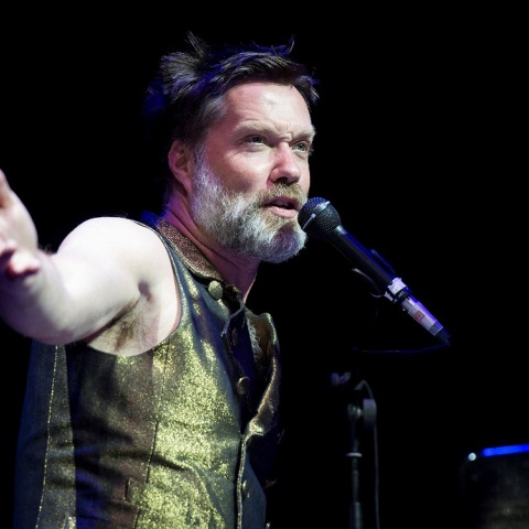 Rufus Wainwright - Going To A Town: Το τραγούδι της ημέρας, Σάββατο 23 Ιουλίου 2022, από τον Athens Voice 102.5