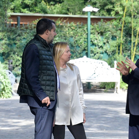 Ο Σίλβιο Μπερλουσκόνι και ο Ματέο Σαλβίνι