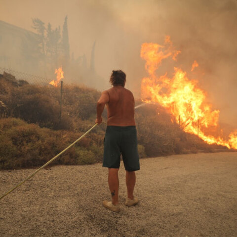 Κατηγορίας 4 ο κίνδυνος πυρκαγιάς σήμερα Σάββατο (23/7) σε Αττική και Εύβοια