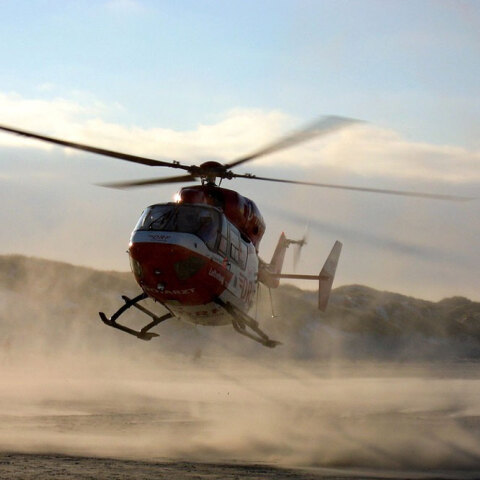 Ελικόπτερο στα Σπάτα διαμέλισε 21χρονο Βρετανό που επέστρεφε από διακοπές στη Μύκονο