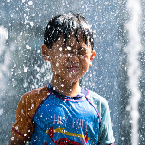Κίνα-καύσωνας: Εκατομμύρια Κινέζοι καλούνται να παραμείνουν στα σπίτια τους