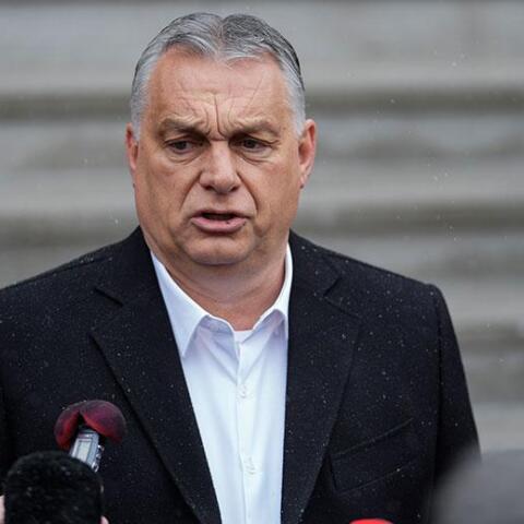 Ουγγαρία: Παραιτήθηκε σύμβουλος του Όρμπαν για σχόλια που θα είχαν απήχηση στους «πιο μοχθηρούς ρατσιστές»