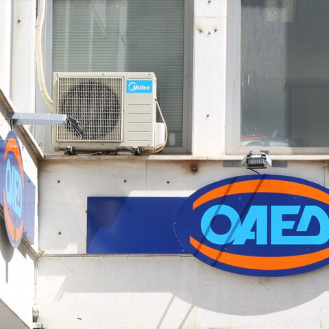 Οι άνεργοι ανήλθαν σε 596.056 τον Μάιο